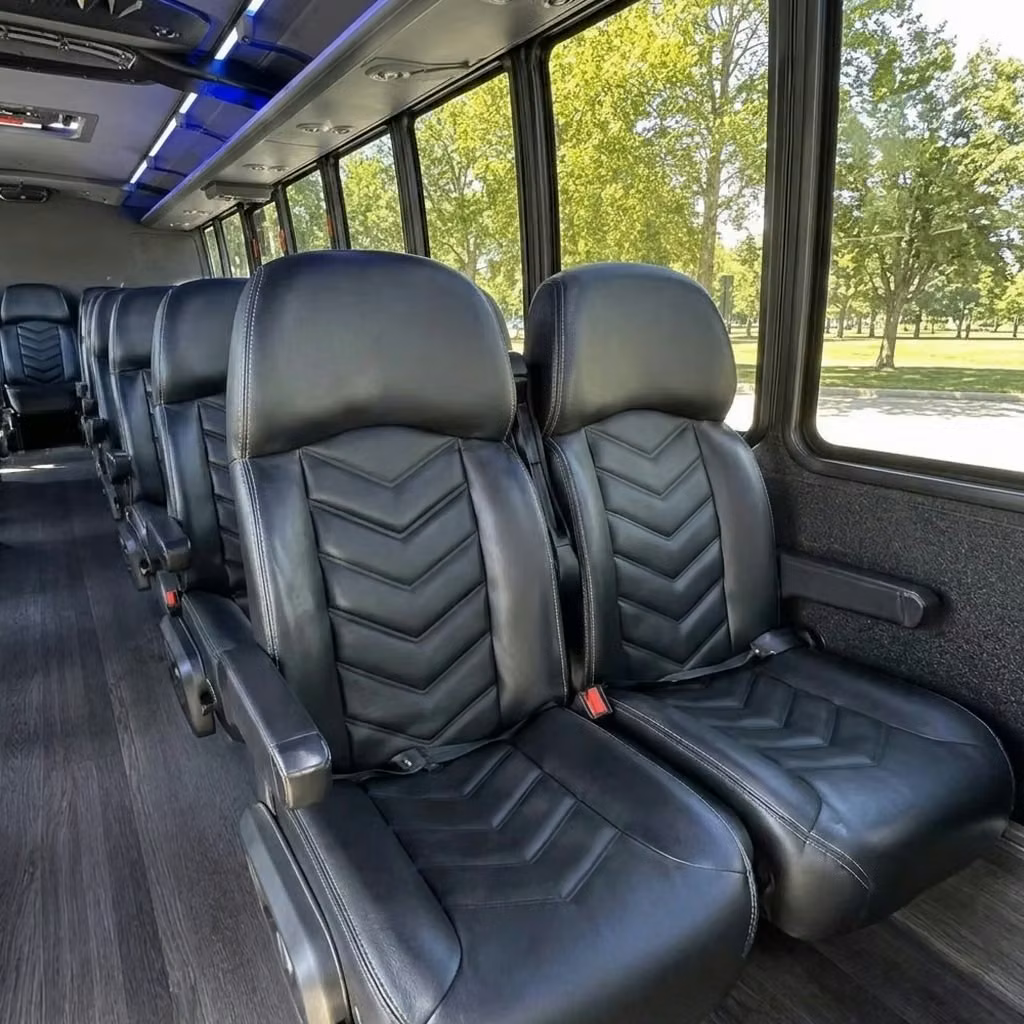 daphne 28 passenger minibus seating
