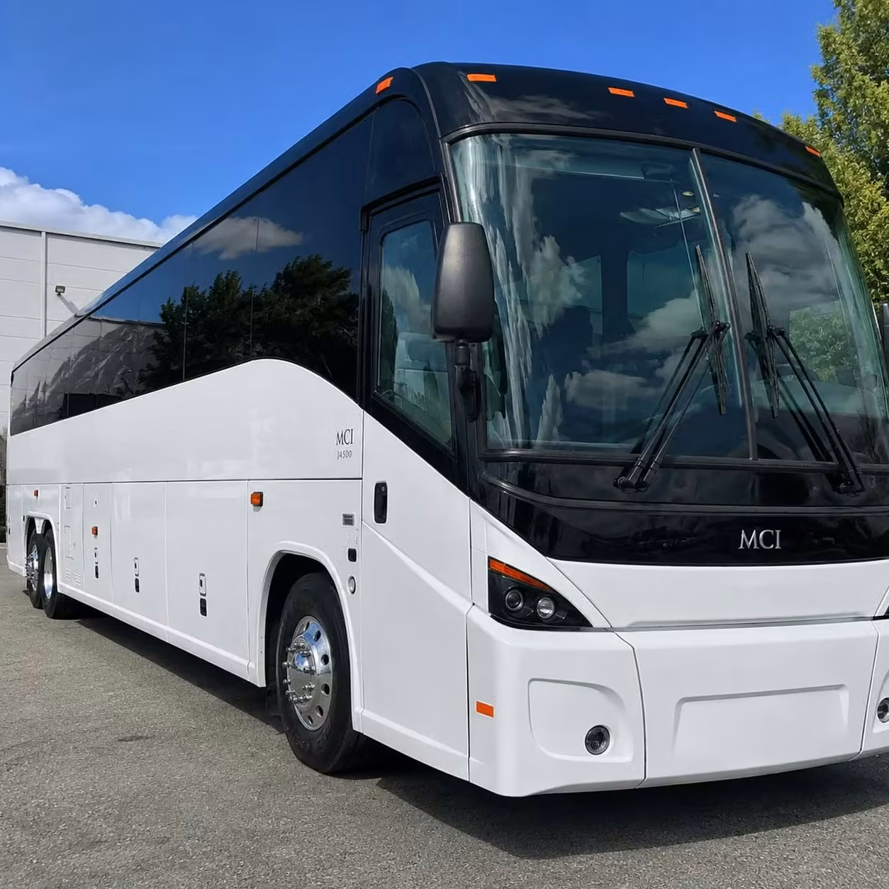 daphne 56 passenger military charter buses with undercarriage gear bays