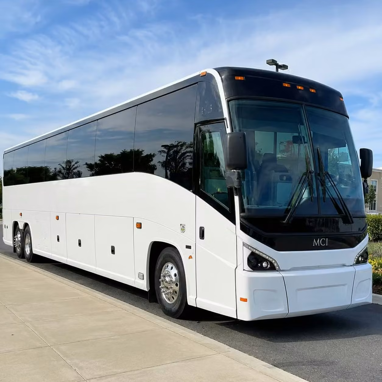 daphne bus rentals for special events and dinners