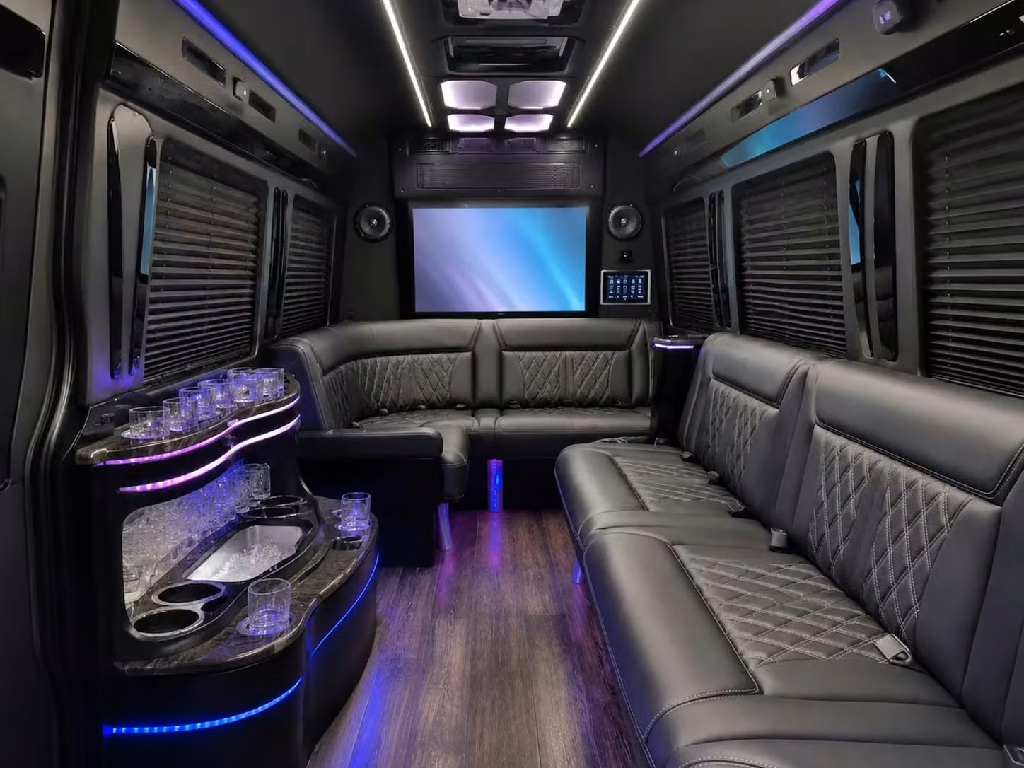 daphne bus rentals wherever your group is headed