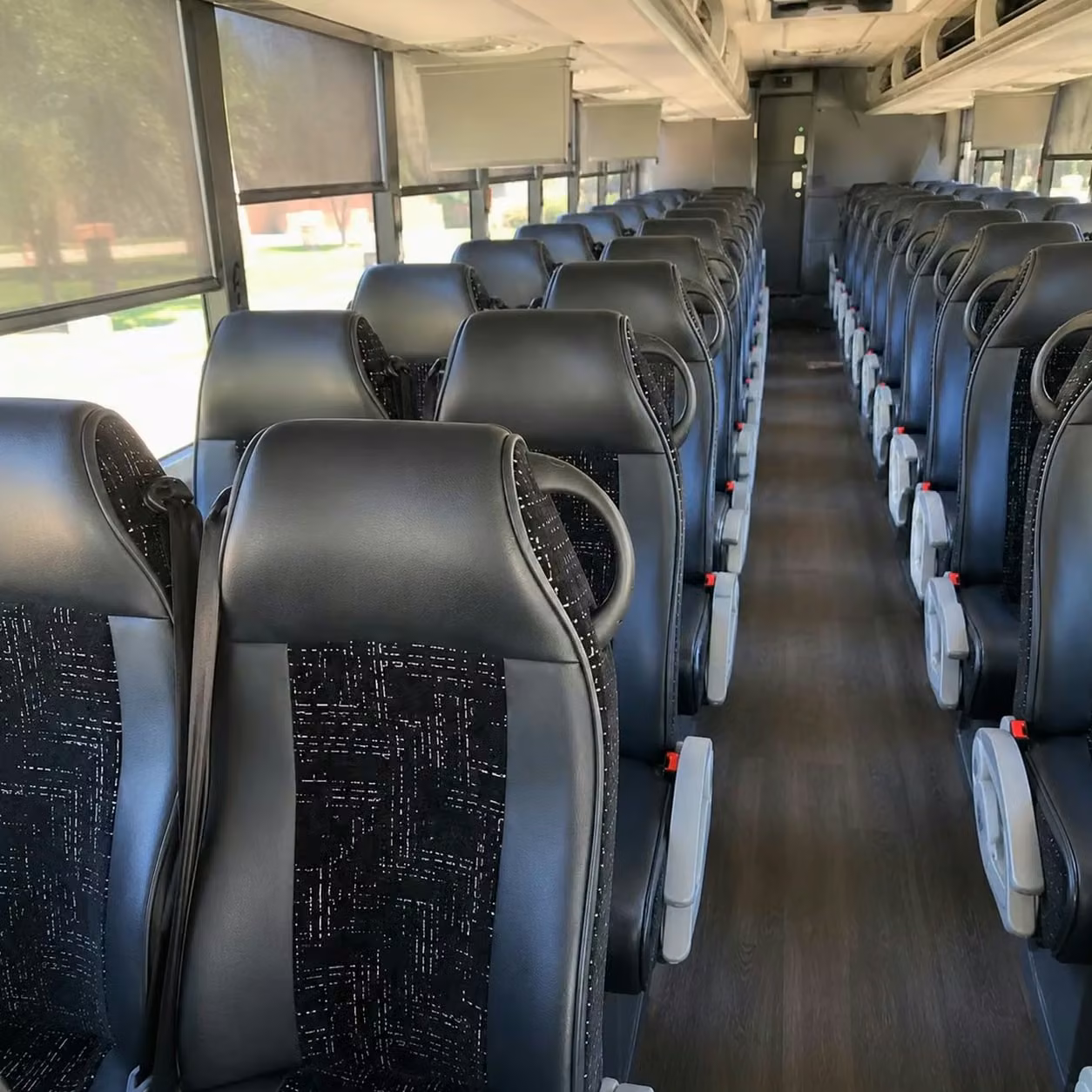 daphne charter bus prices
