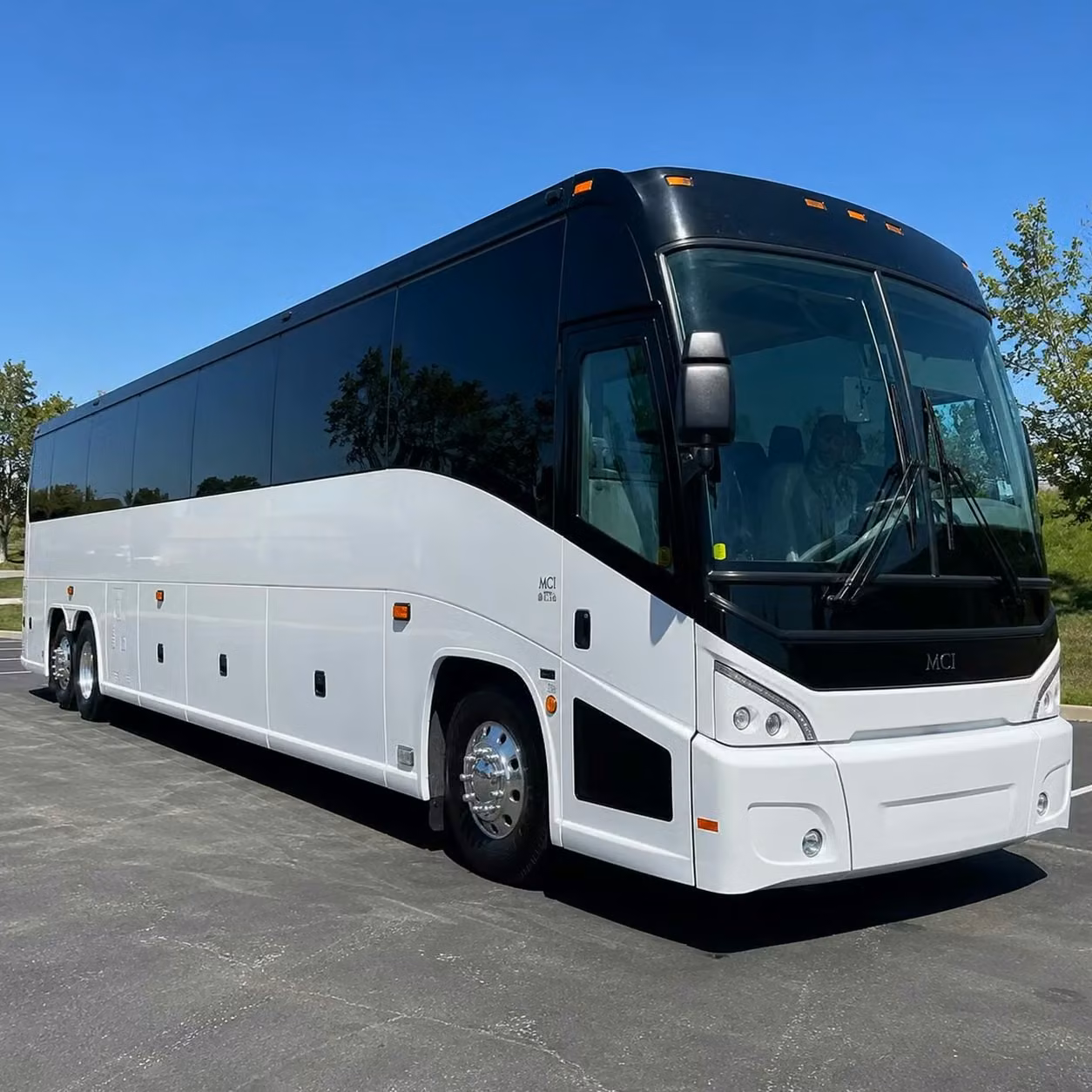 daphne employee charter bus services