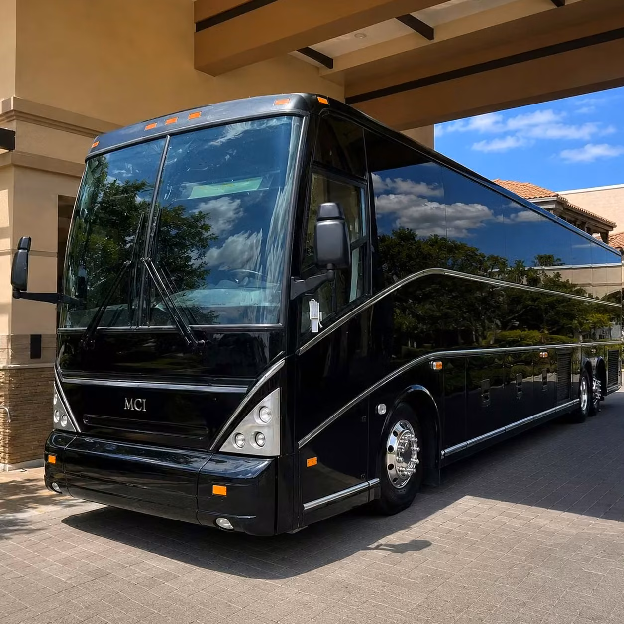 daphne family reunion and vacation charter bus rentals in daphne