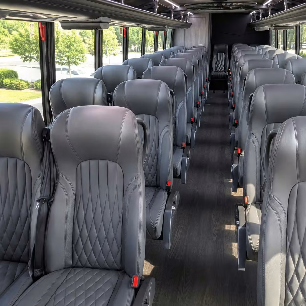 daphne minibus interior 3