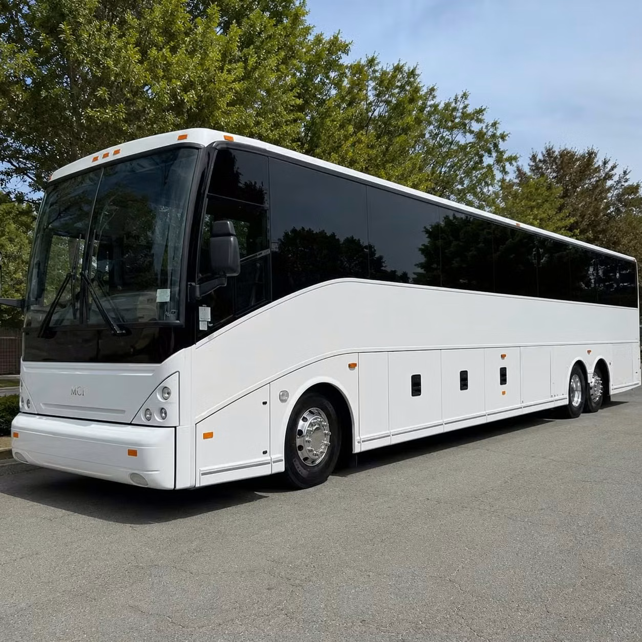 daphne shuttle bus services for conventions in daphne